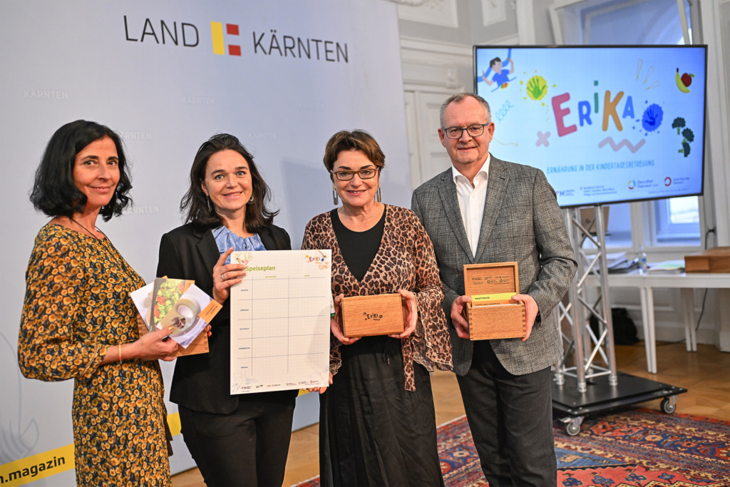 LPD/HelgeBauerERIKA Verleihung Abschlussveranstaltung-mit-Eva-Mir-Sabine-Wurzer-Beate-Prettner-Klaus-Ropin